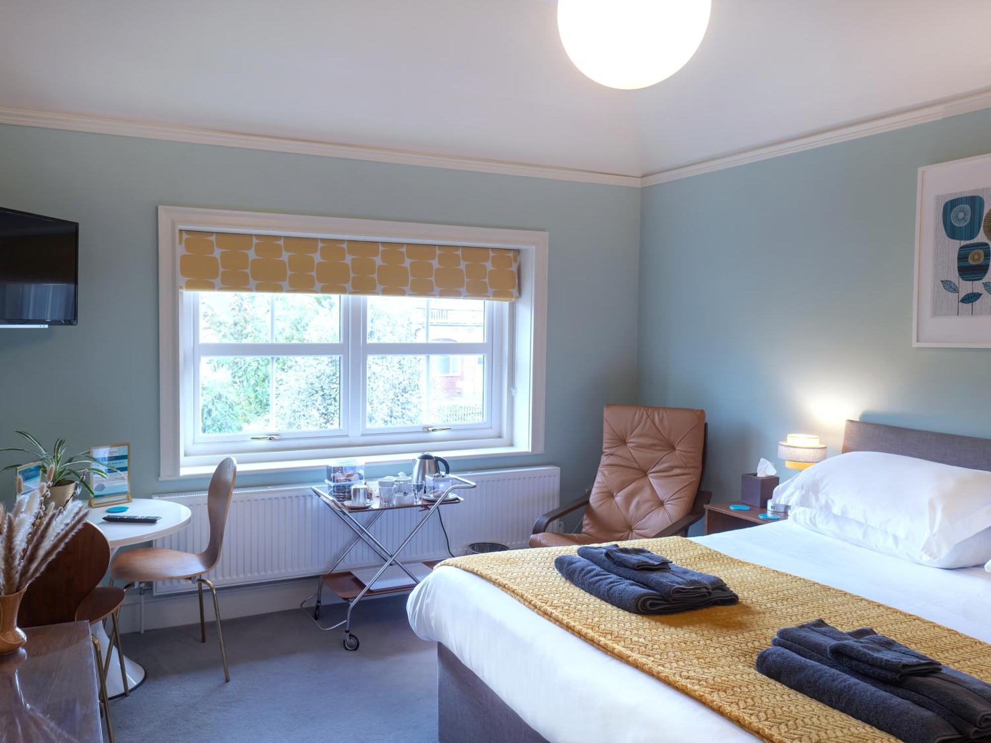 Wildwood B&B Lymington Ngoại thất bức ảnh