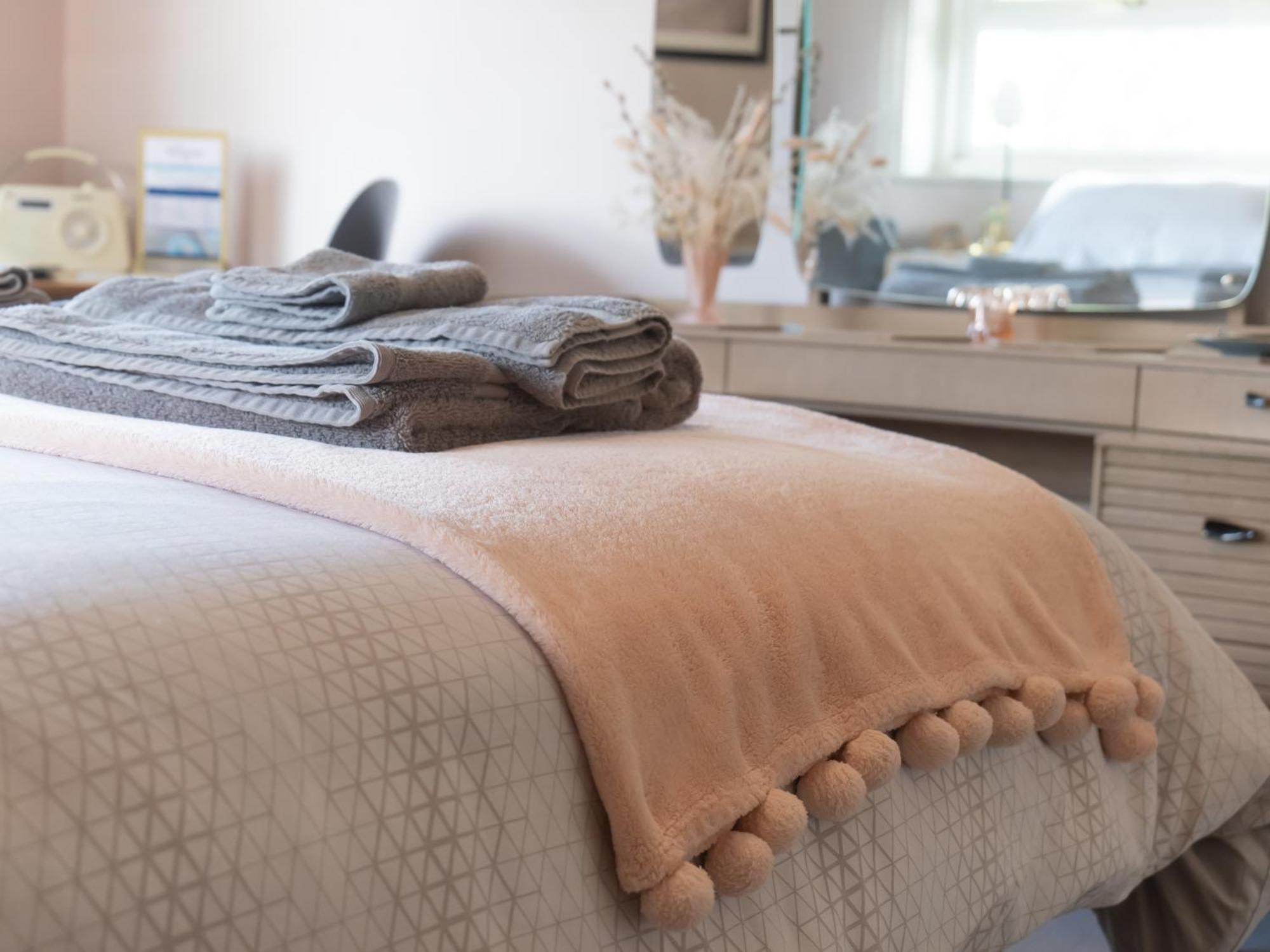 Wildwood B&B Lymington Ngoại thất bức ảnh